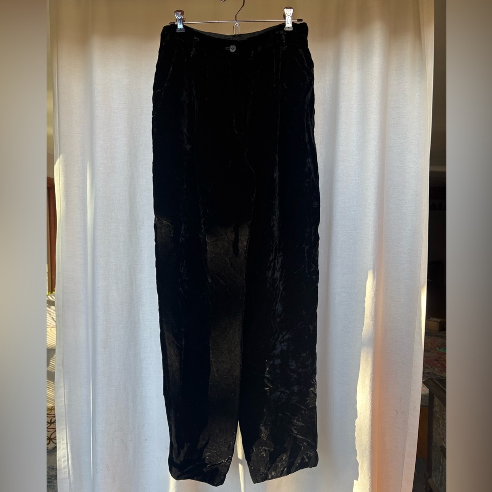 Kenar.  Black Velvet pants  amazing find!  Retro:  80’s or 90’s vintage. Size 4